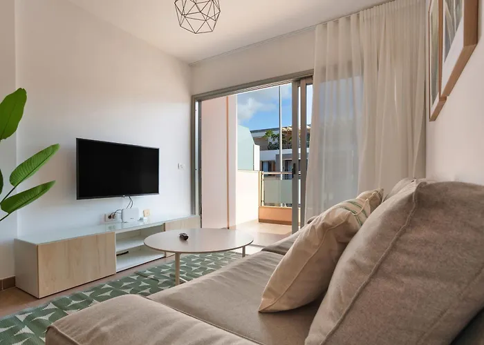 Obsidian Aregoma La Caleta Апартаменти Адехе